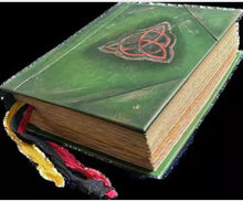 Libro de Sombras Mágicas Decorativo